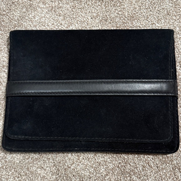 Madewell Handbags - Madewell Suede Clutch Purse